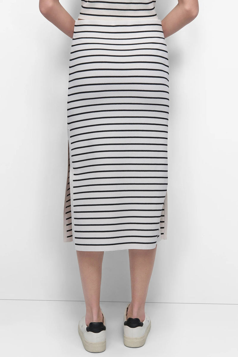 Falda P/D DJ5R0729-IVK